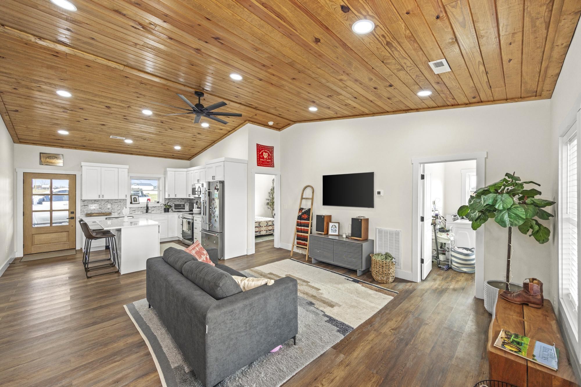 154 North Old Military Road Summertown, TN 38483 - Photo 7 of 45 a living room with furniture and a flat screen tv