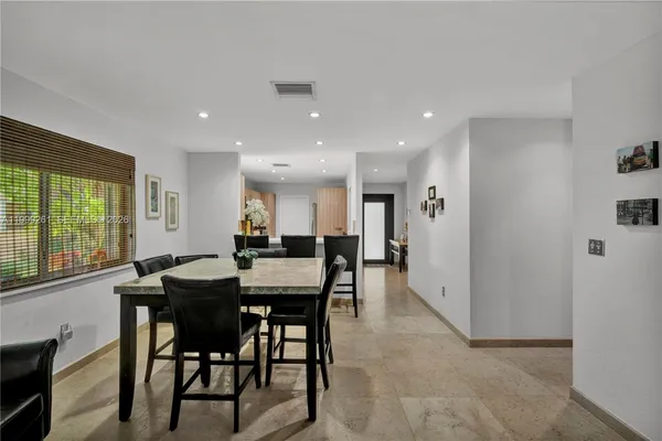 $3,600 | 3996 Estepona Avenue, Unit 4A1, Doral, FL 33178