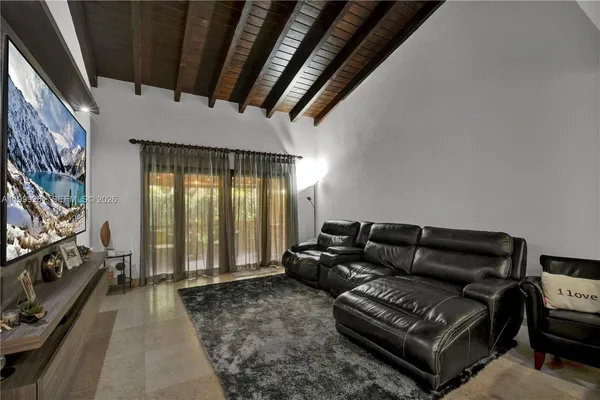 $3,600 | 3996 Estepona Avenue, Unit 4A1, Doral, FL 33178