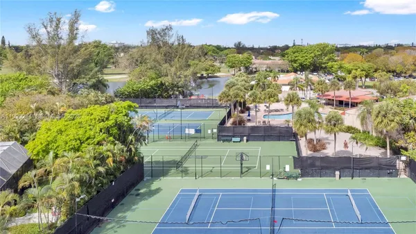 $3,600 | 3996 Estepona Avenue, Unit 4A1, Doral, FL 33178