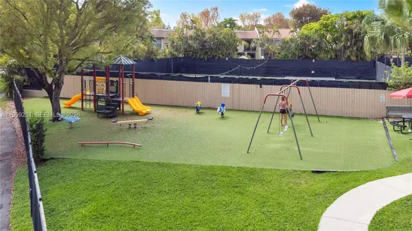 $3,600 | 3996 Estepona Avenue, Unit 4A1, Doral, FL 33178