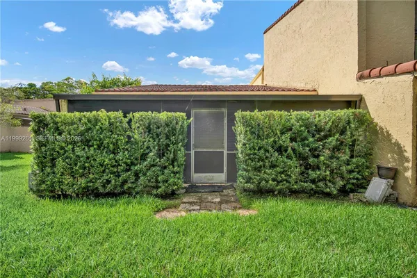 $3,600 | 3996 Estepona Avenue, Unit 4A1, Doral, FL 33178