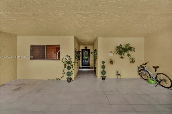 $3,600 | 3996 Estepona Avenue, Unit 4A1, Doral, FL 33178