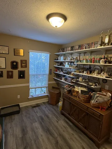 $369,500 | 61 Old Mill Way, Fayetteville, TN 37334