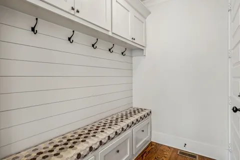 $1,120,000 | 1547 Battlefield Drive, Nashville, TN 37215