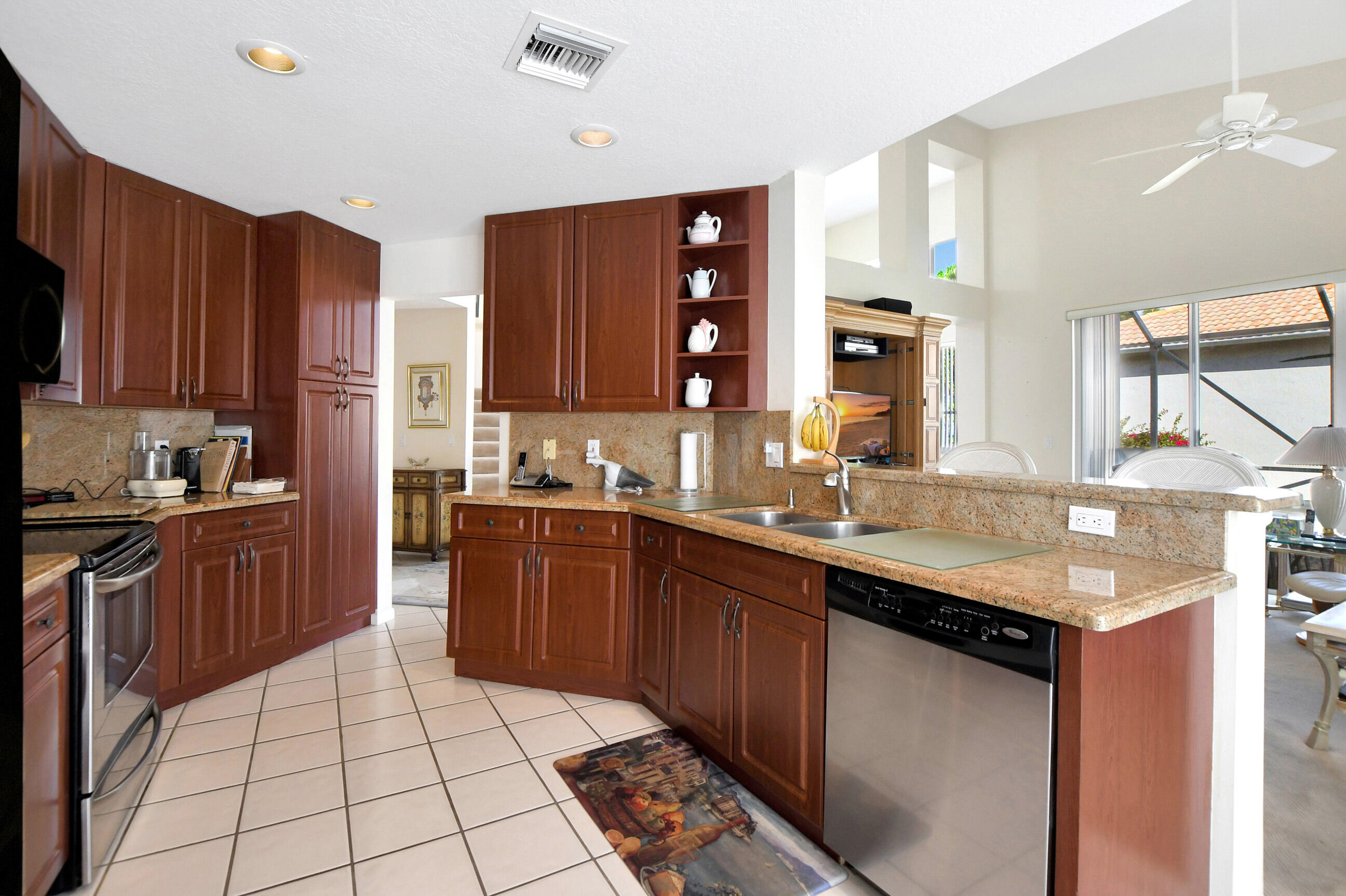 6393 Brava Way Boca Raton, FL 33433 - Photo 32 of 41 DSC_2646
