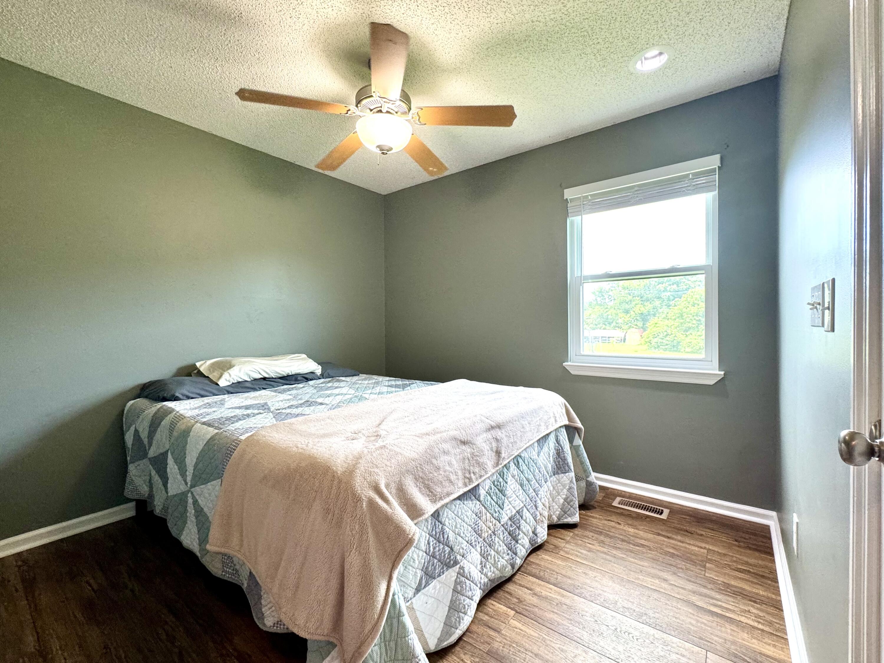 1828 Saunders Road Ringgold, GA 30736 - Photo 23 of 36 IMG_0885