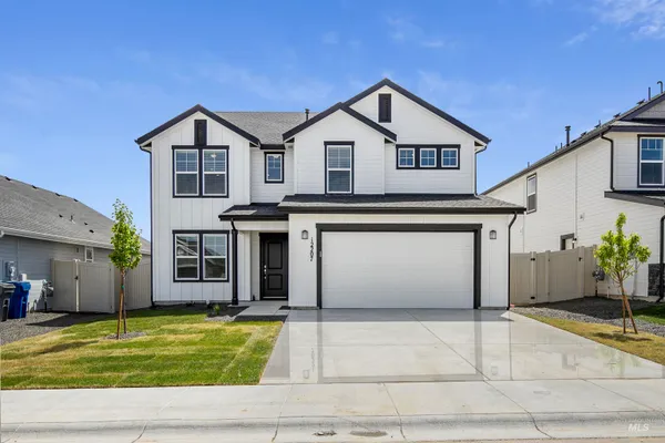 $424,990 | 1579 Southwest Silverstone Avenue, Mountain Home, ID 83647