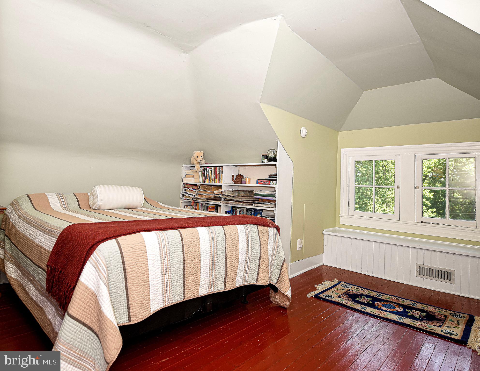 1014 Windsor Road Baltimore, MD 21208 - Photo 27 of 50 Bedroom on the third level