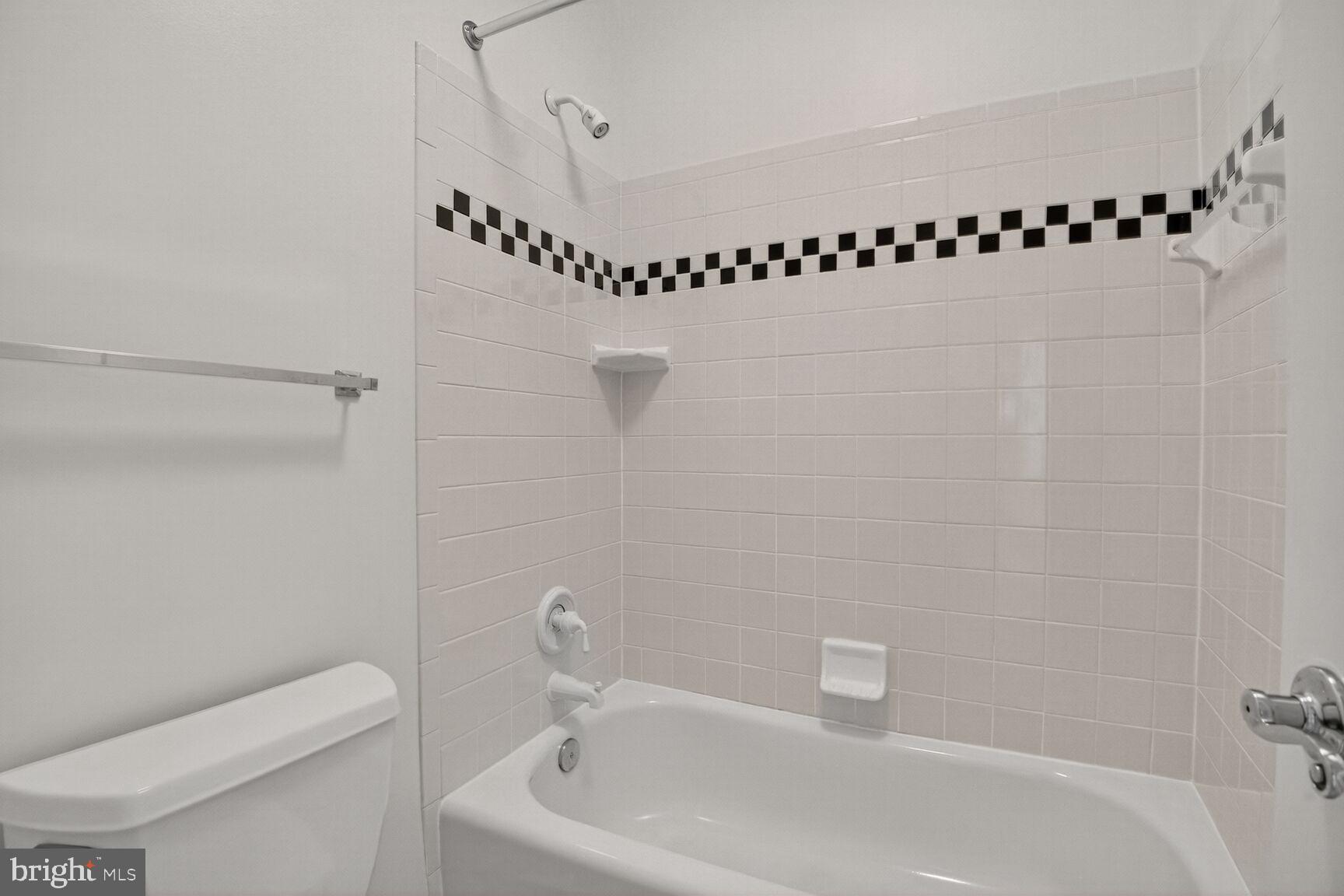 9914 Woodford Road Potomac, MD 20854 - Photo 68 of 87