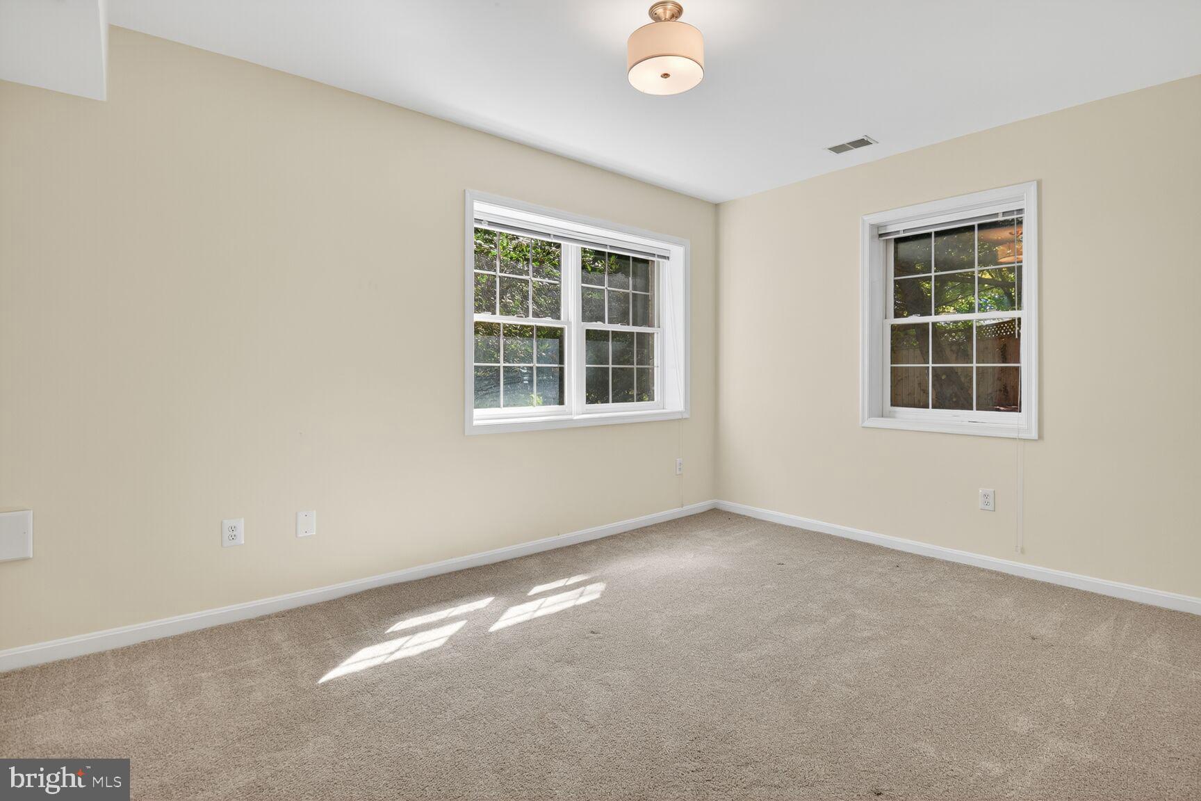 9914 Woodford Road Potomac, MD 20854 - Photo 72 of 87 an empty room with a window