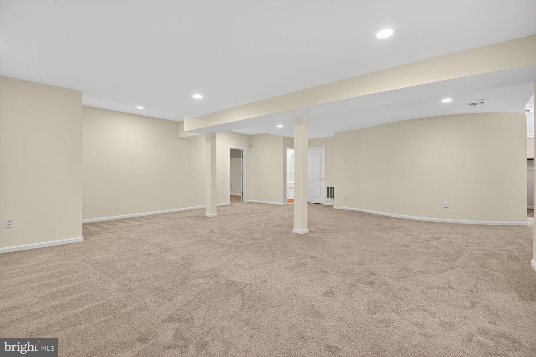 9914 Woodford Road Potomac, MD 20854 - Photo 76 of 87