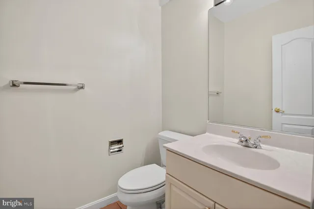 $1,845,000 | 9914 Woodford Road, Potomac, MD 20854