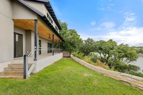 $799,900 | 24423 Pedernales Drive, Spicewood, TX 78669