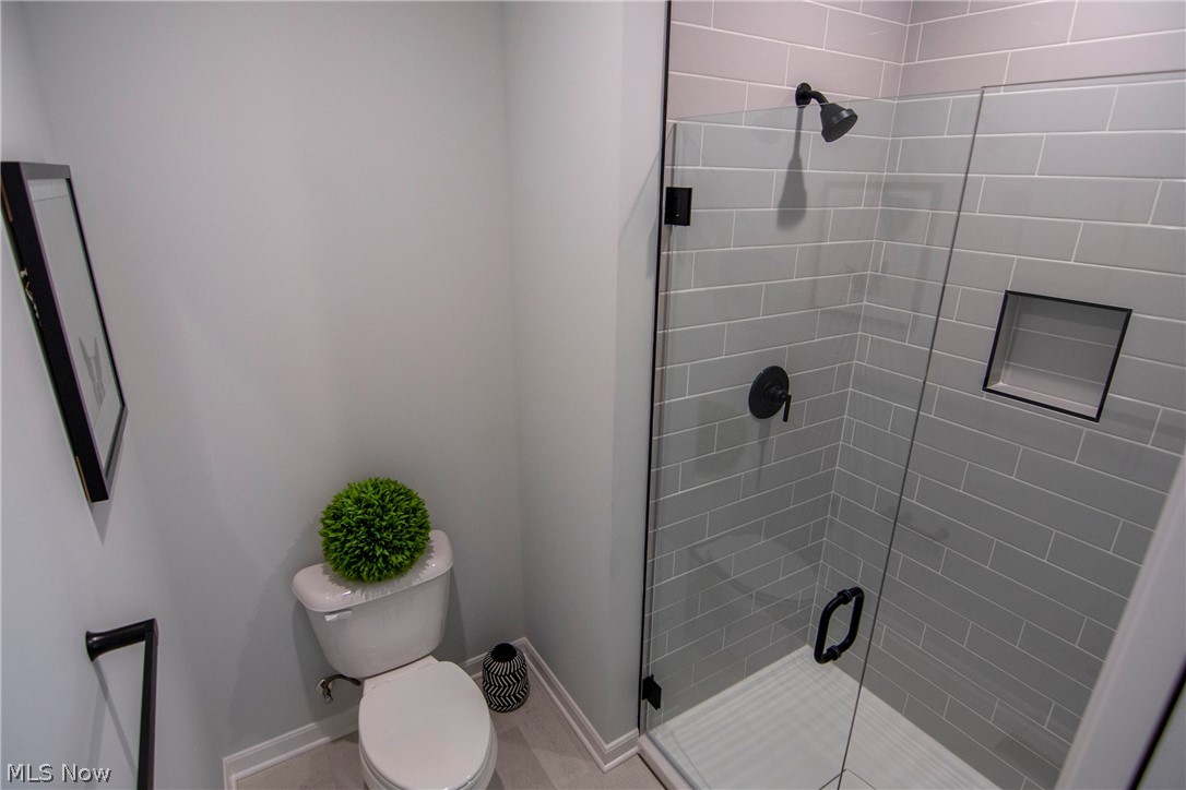 2844 Riviera Drive Akron, OH 44333 - Photo 13 of 18