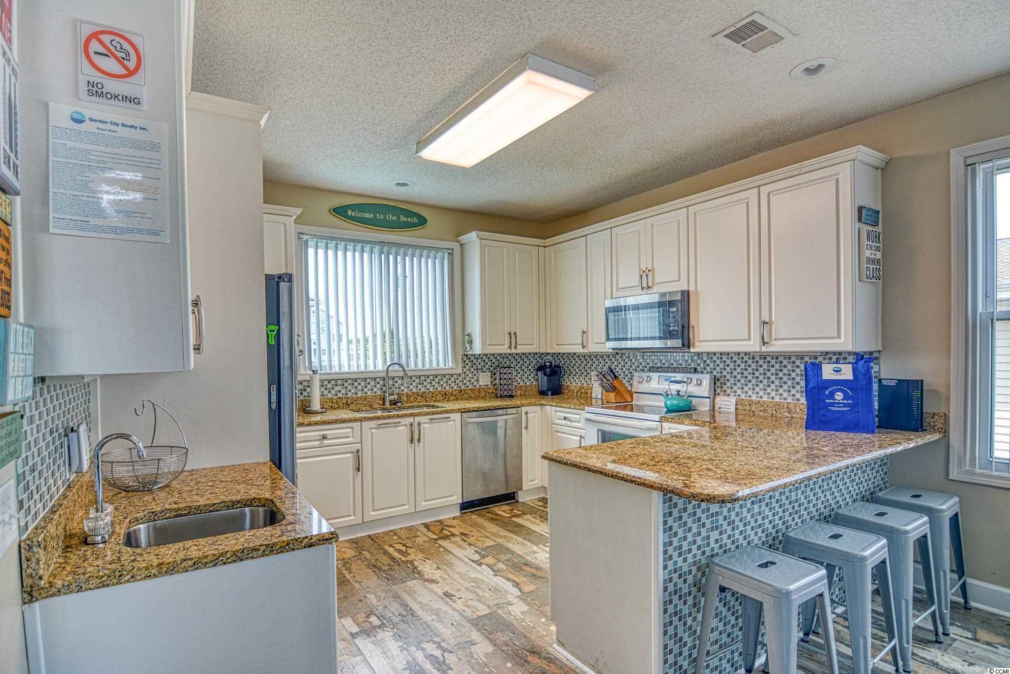 726 South Waccamaw Drive Murrells Inlet, SC 29576 - Photo 8 of 38