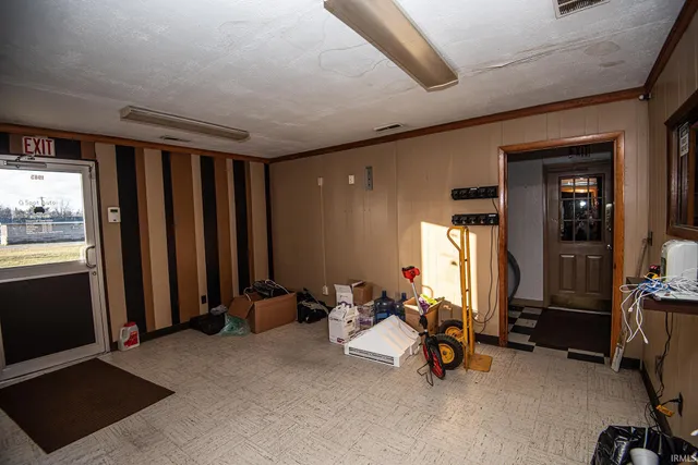 $229,900 | 1985 South Old Us 41, Vincennes, IN 47591