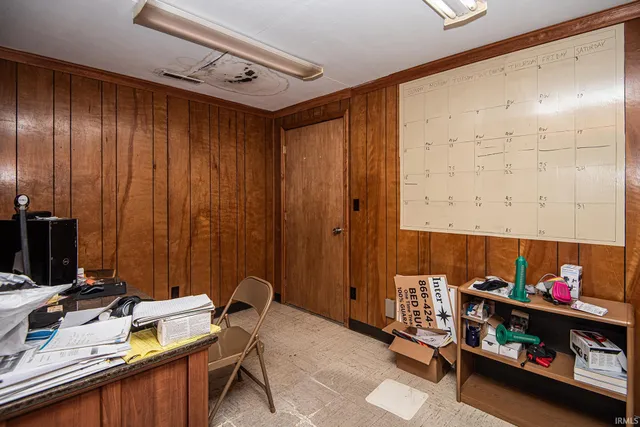 $229,900 | 1985 South Old Us 41, Vincennes, IN 47591