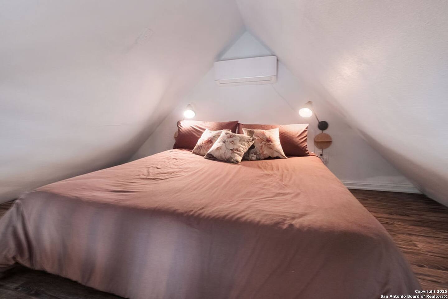 24159 Boerne Stage Road San Antonio, TX 78255 - Photo 13 of 100 a bedroom with a bed and a night stand