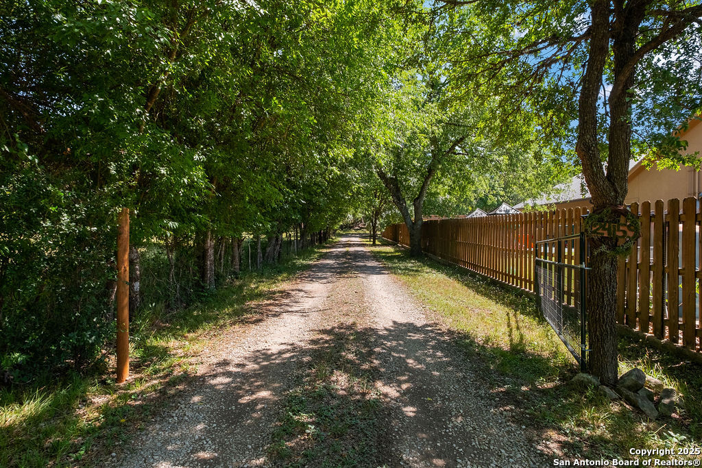 24159 Boerne Stage Road San Antonio, TX 78255 - Photo 48 of 100