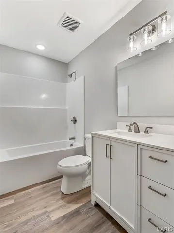 $199,900 | 1336 Casey Avenue, St. Clair, MO 63077