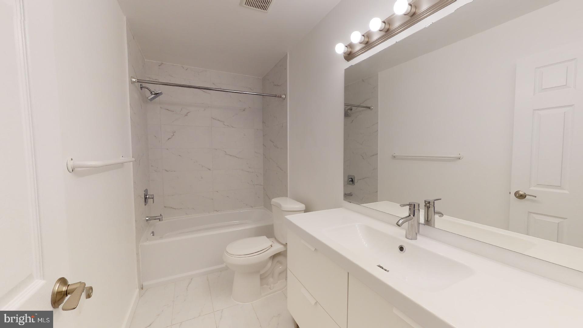 1425 Northgate Square, Unit 142531A Reston, VA 20190 - Photo 12 of 15