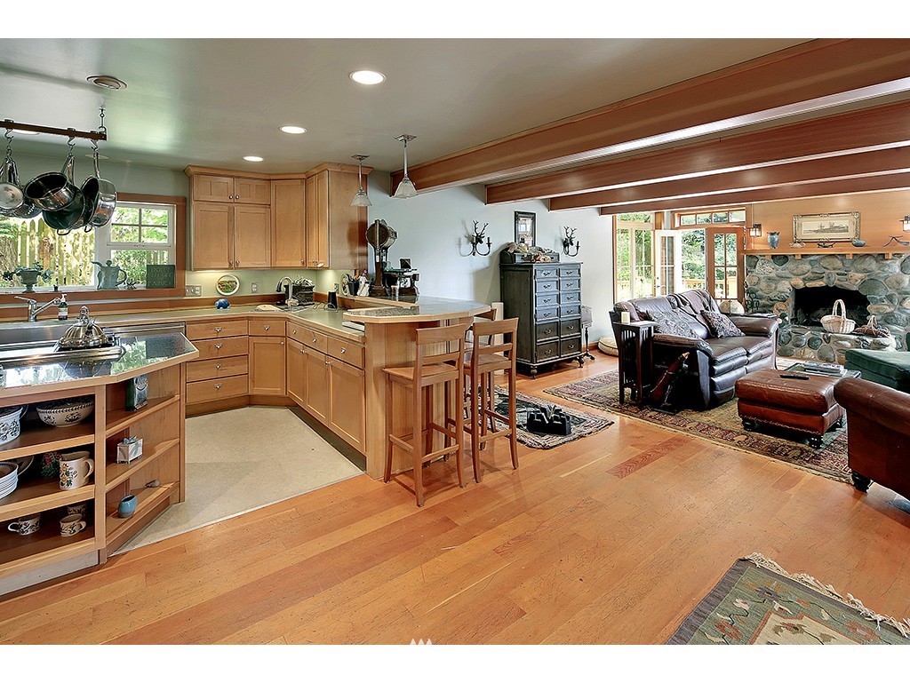 23819 Brier Road Brier, WA 98036 - Photo 15 of 24