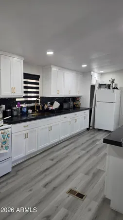 $320,000 | 1105 South Frost Lane, Avondale, AZ 85323