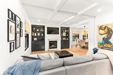 $775,000 | 23 Columbus Avenue, Easton, MA 02356