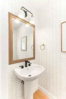 $775,000 | 23 Columbus Avenue, Easton, MA 02356