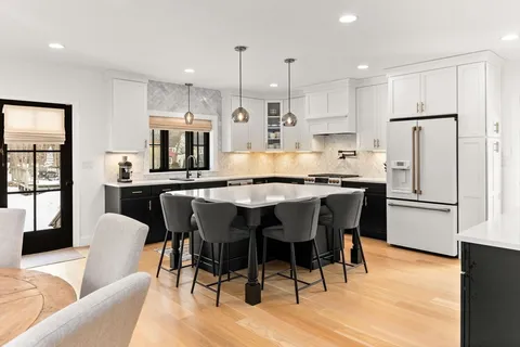 $775,000 | 23 Columbus Avenue, Easton, MA 02356