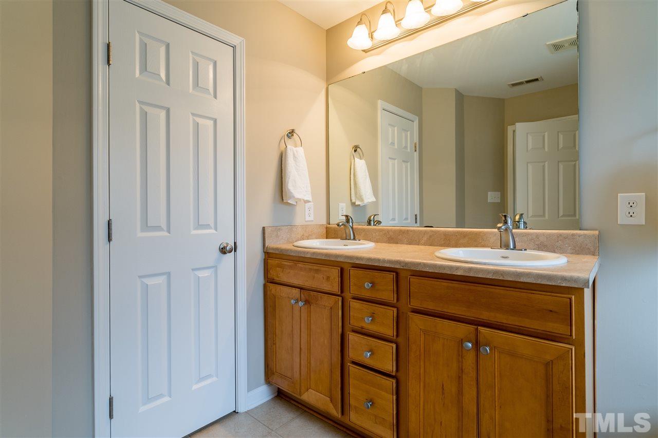 1204 Magnolia Hill Road Garner, NC 27529 - Photo 18 of 30 Gallery Image 18