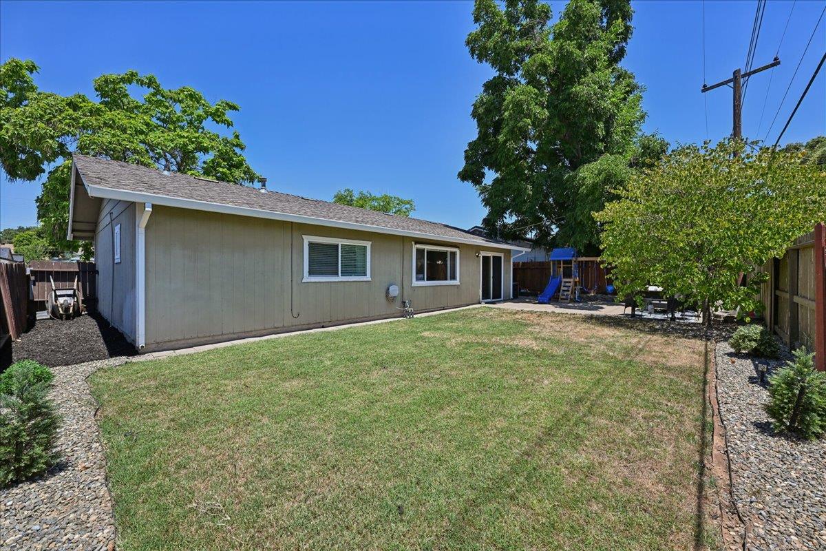 7724 Spring Valley Avenue Citrus Heights, CA 95610 - Photo 26 of 37
