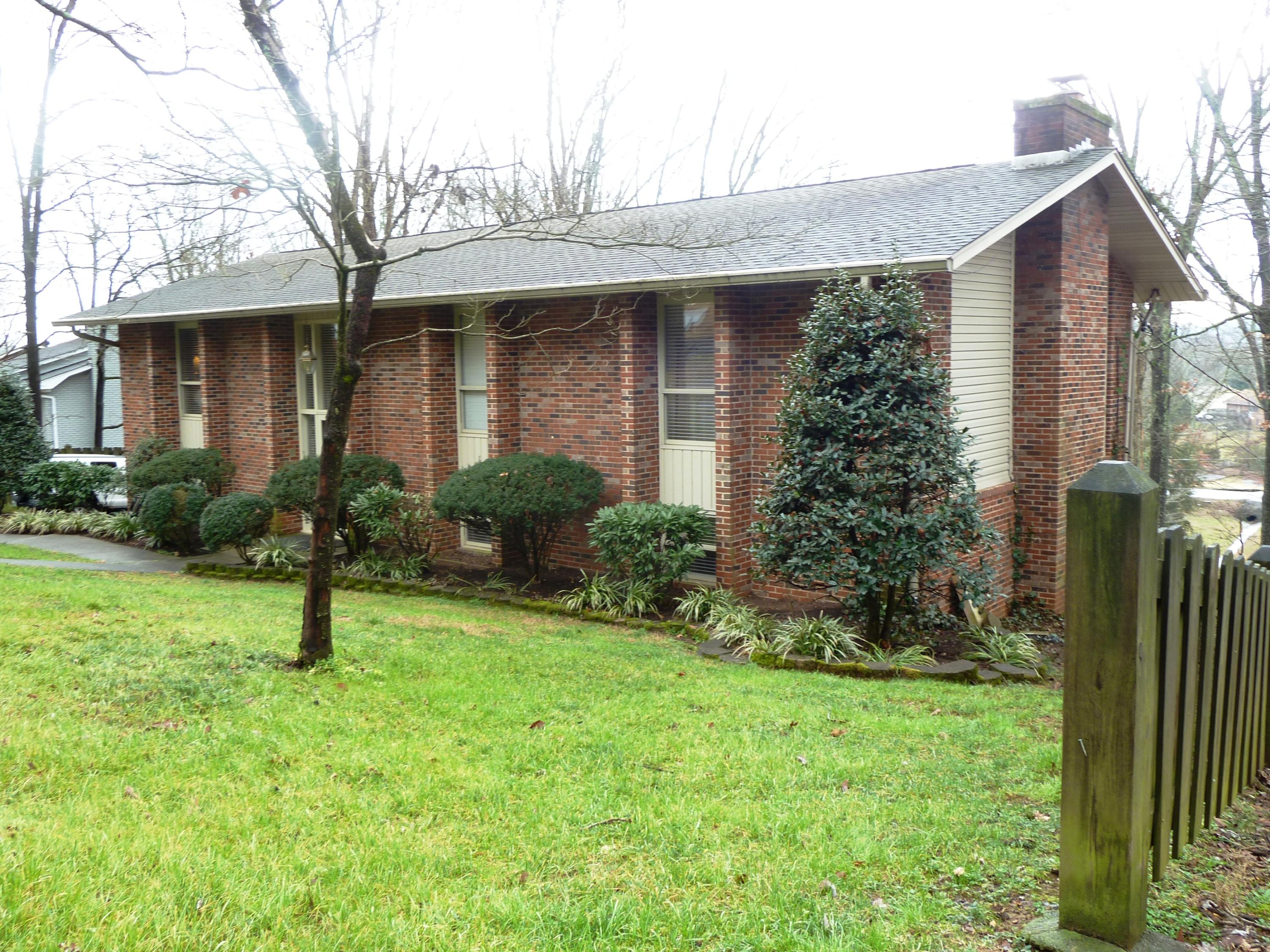 7905 Ashley Road Powell, TN 37849 - Photo 2 of 25 P1210455