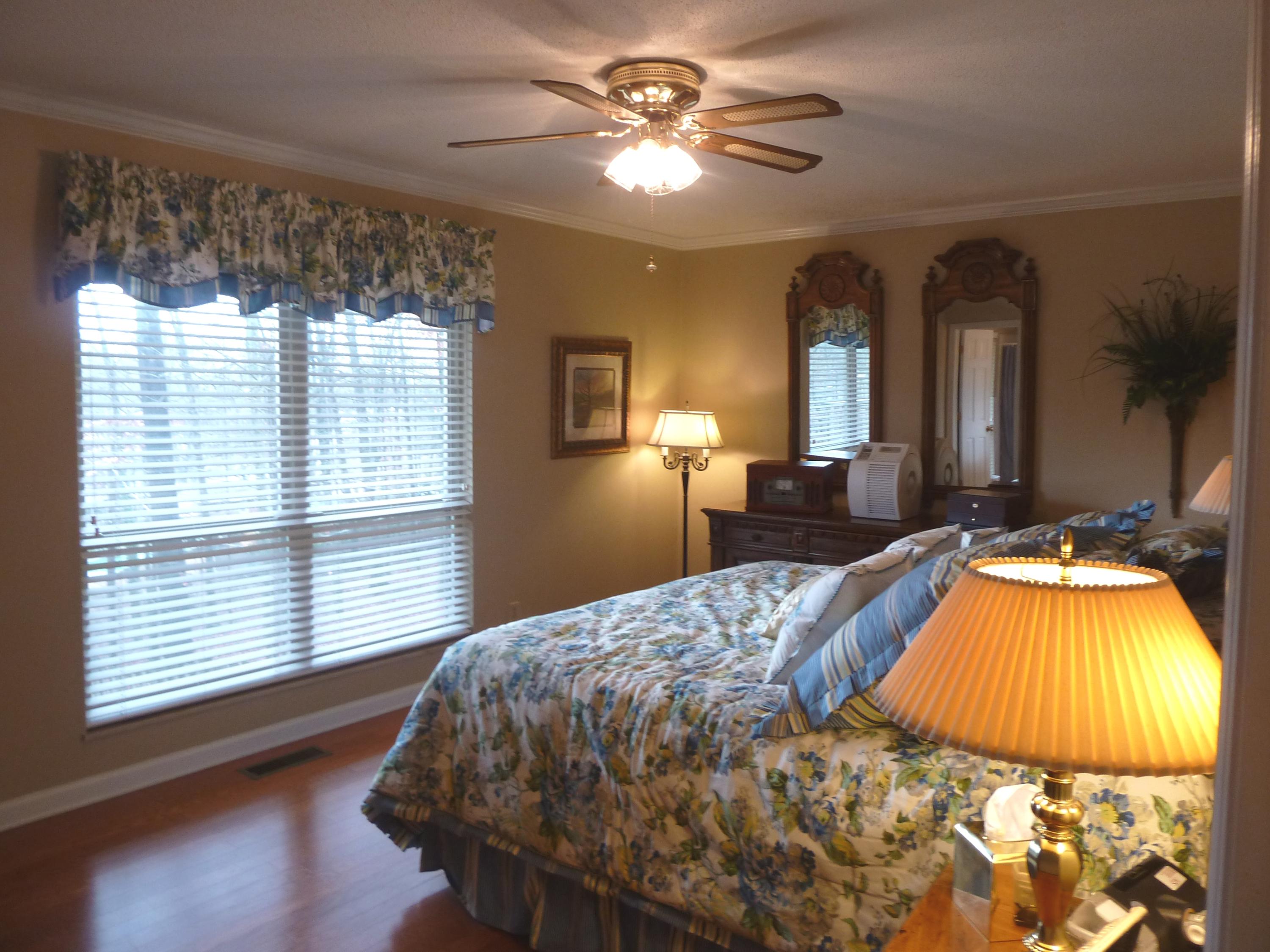 7905 Ashley Road Powell, TN 37849 - Photo 10 of 25 P1210428