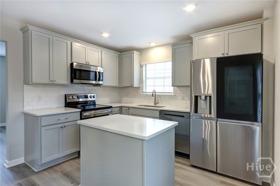 115 Turnbuckle Court Savannah, GA 31410 - Photo 10 of 33