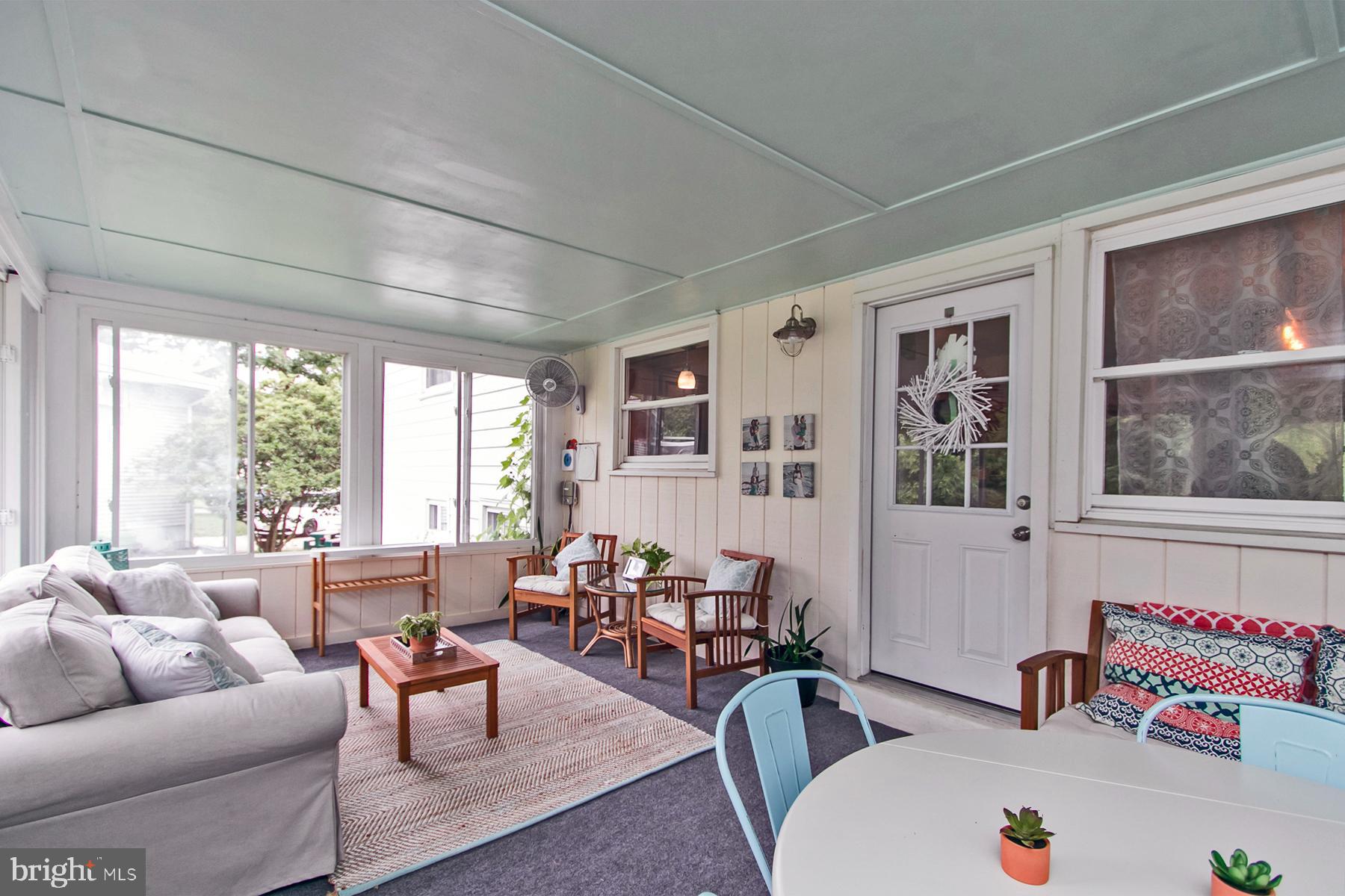 400 King George Road Cherry Hill, NJ 08034 - Photo 23 of 34 Sun Room - 3 Season