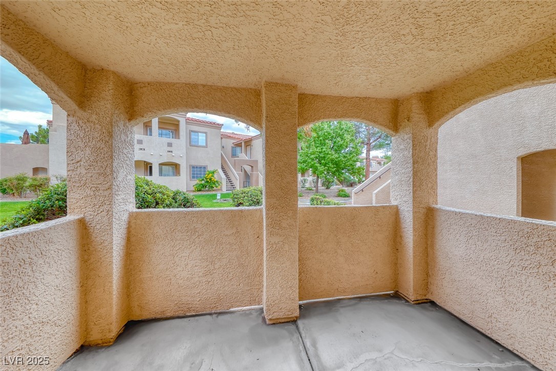 1851 Hillpointe Road, Unit 1811 Henderson, NV 89074 - Photo 30 of 49 Covered balcony