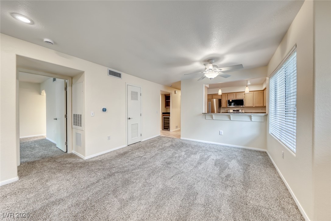 1851 Hillpointe Road, Unit 1811 Henderson, NV 89074 - Photo 9 of 49 Dining room/Living room