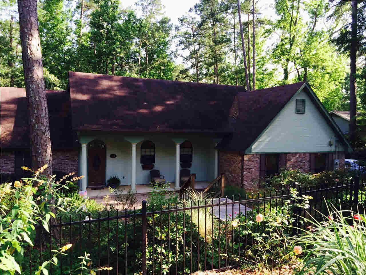 111 Country Club Road Florence, MS 39073 - Photo 1 of 11 Photo 1