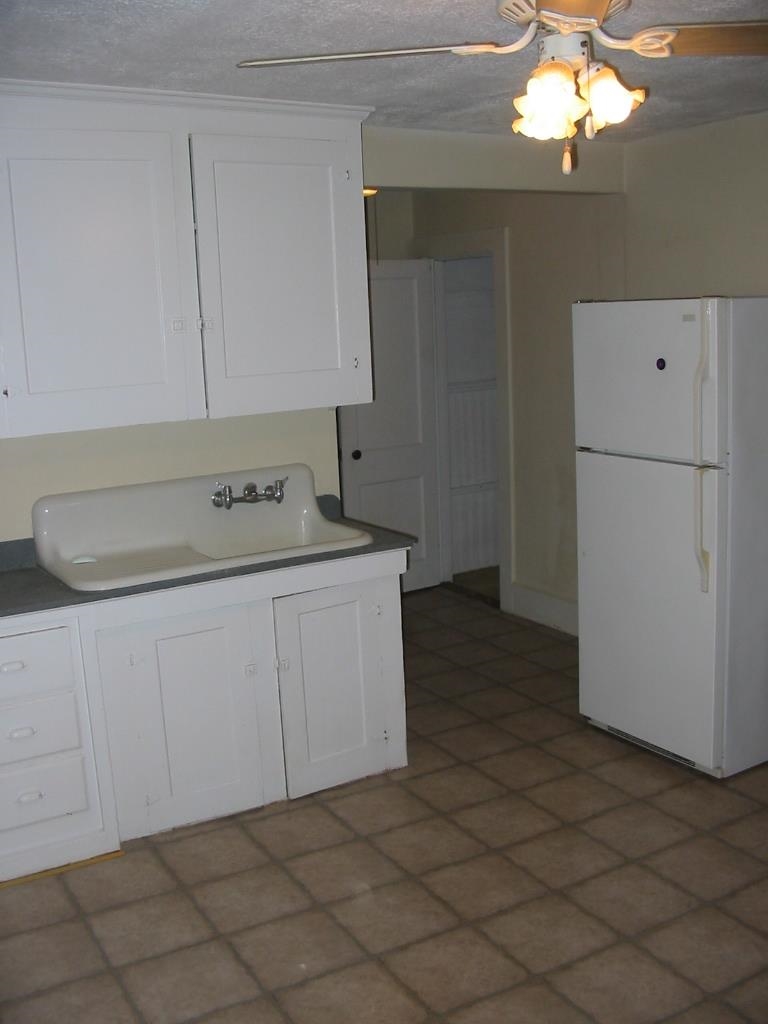 102 Orange Street Manchester, NH 03104 - Photo 9 of 20