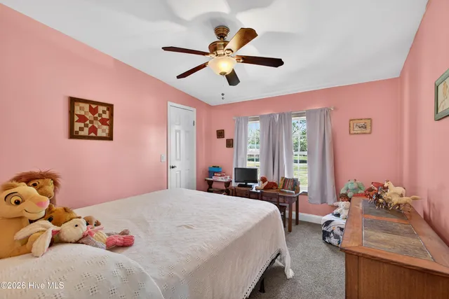 $239,900 | 107 Bucks Branch Lane, Maysville, NC 28555