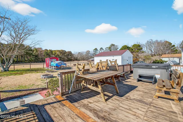 $239,900 | 107 Bucks Branch Lane, Maysville, NC 28555