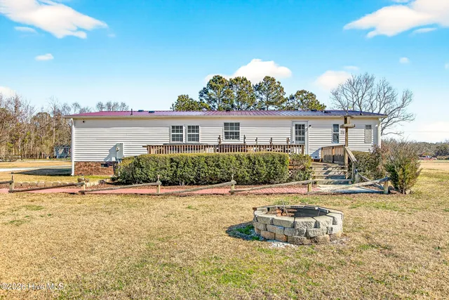 $239,900 | 107 Bucks Branch Lane, Maysville, NC 28555