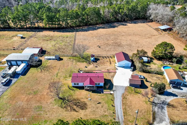 $239,900 | 107 Bucks Branch Lane, Maysville, NC 28555