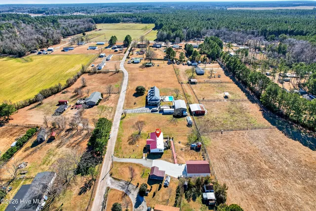 $239,900 | 107 Bucks Branch Lane, Maysville, NC 28555