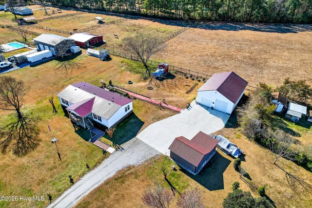 $239,900 | 107 Bucks Branch Lane, Maysville, NC 28555