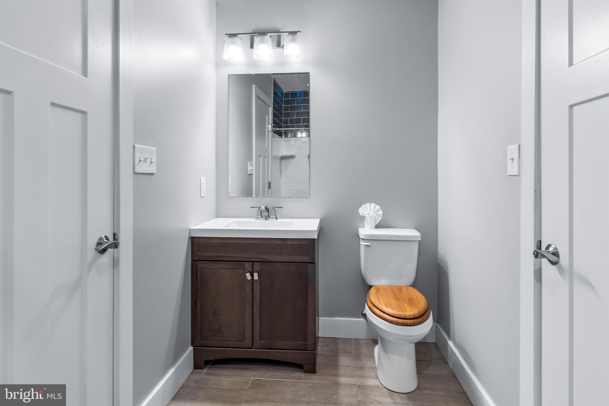 7516 Glenriddle Road Bethesda, MD 20817 - Photo 25 of 42