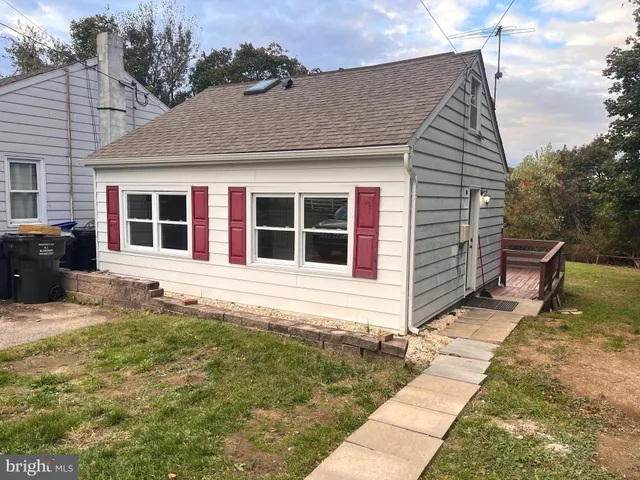 a house view with a garden space