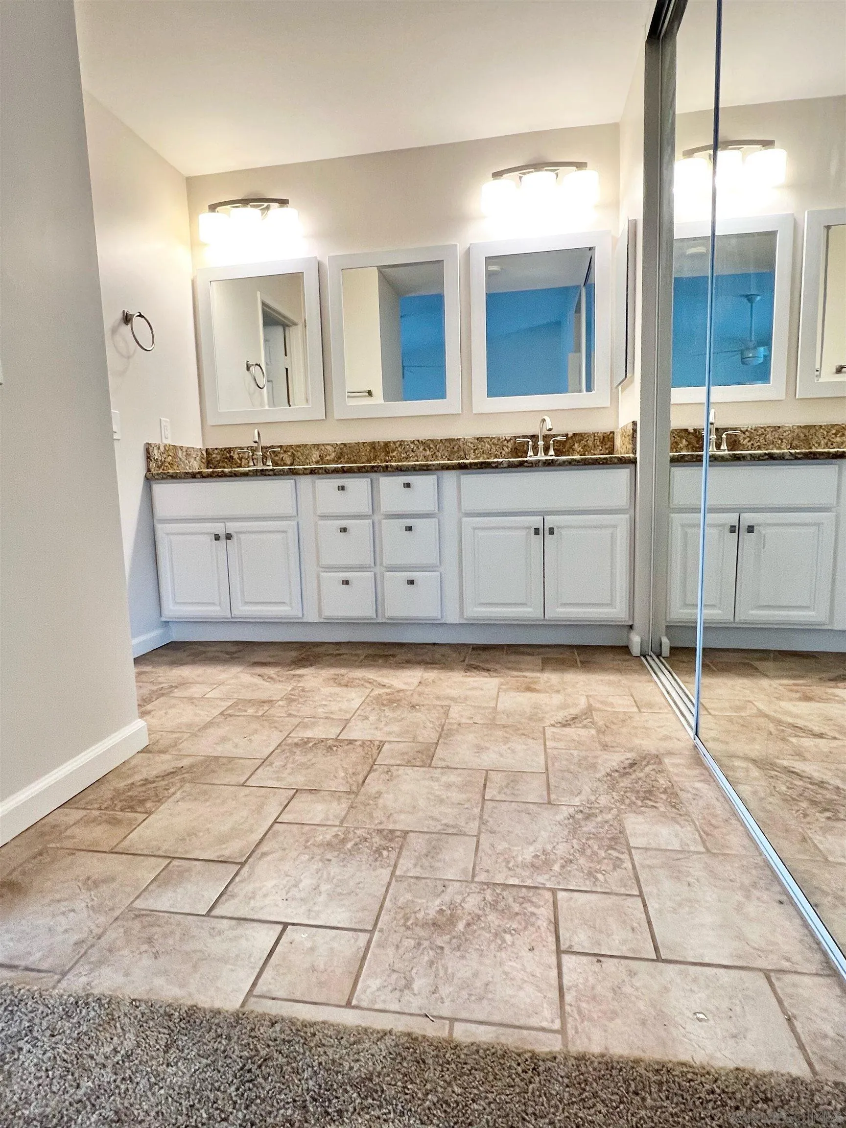 9212 Lake Hill Road Santee, CA 92071 - Photo 19 of 42 Gallery Image 19